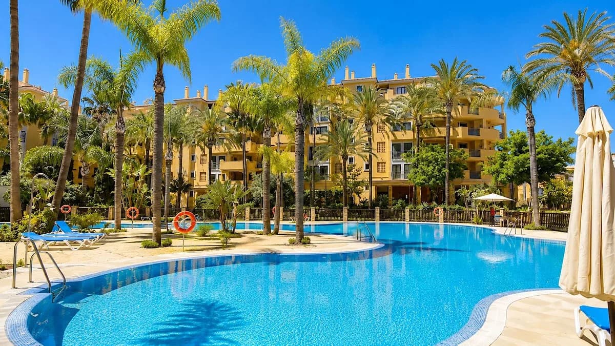 2 Bedroom Ground Floor Apartment for Sale in San Pedro de Alcántara, Málaga