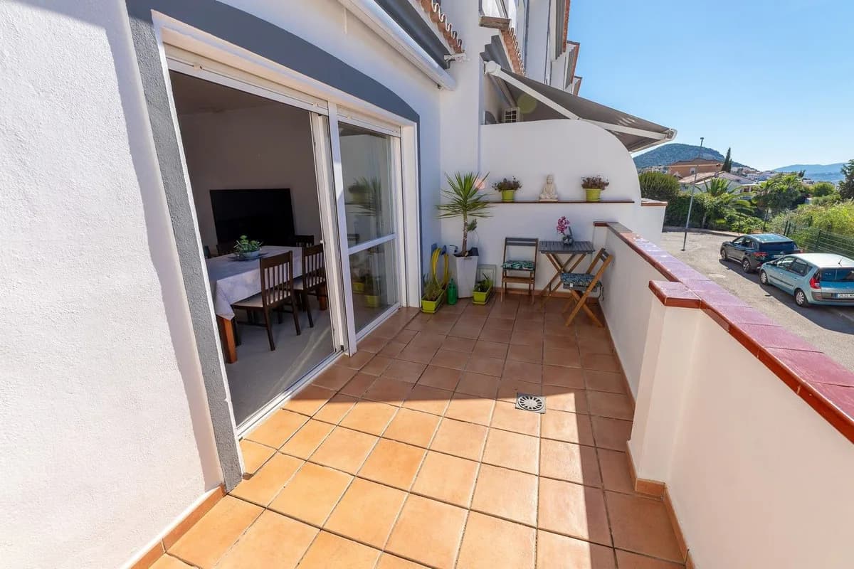 3 Bedroom Townhouse for Sale in Coín, Málaga - Image 6