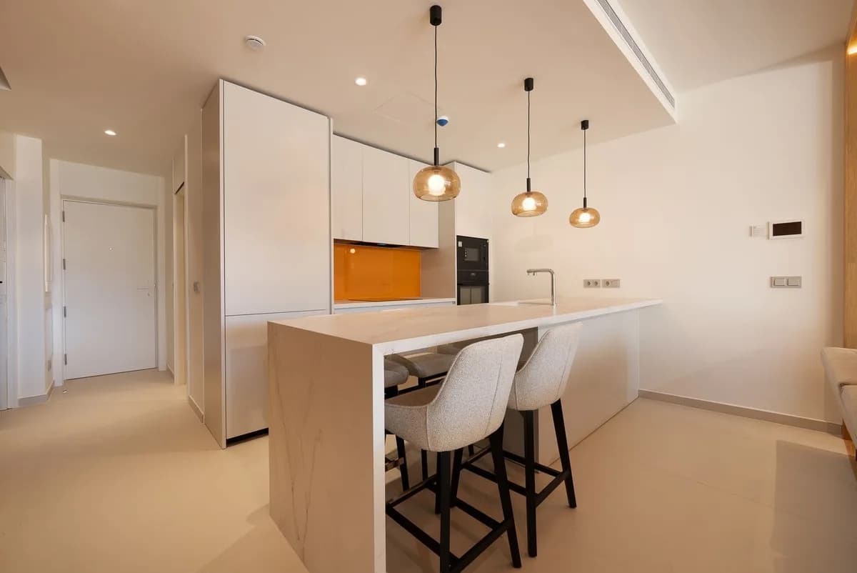 2 Bedroom Ground Floor Apartment for Sale in Fuengirola, Málaga - Image 8