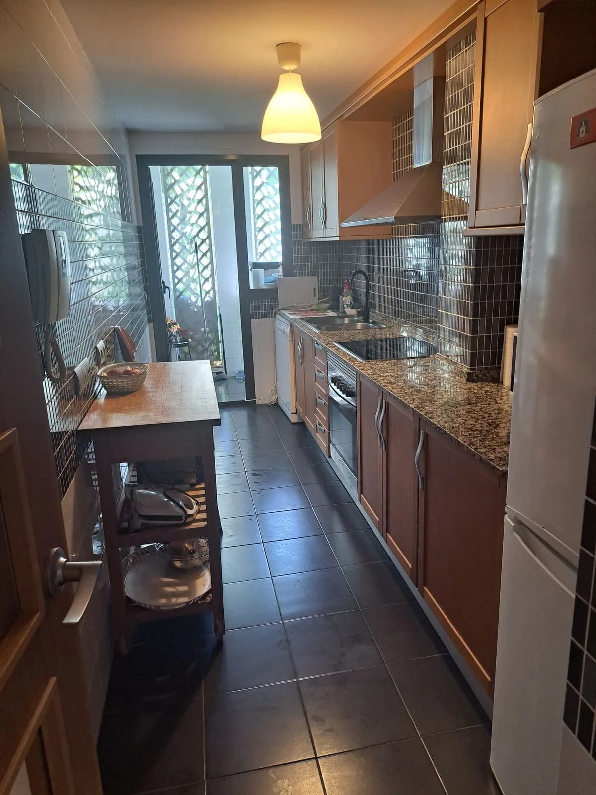1 Bedroom Ground Floor Apartment for Sale in Selwo, Málaga - Image 6