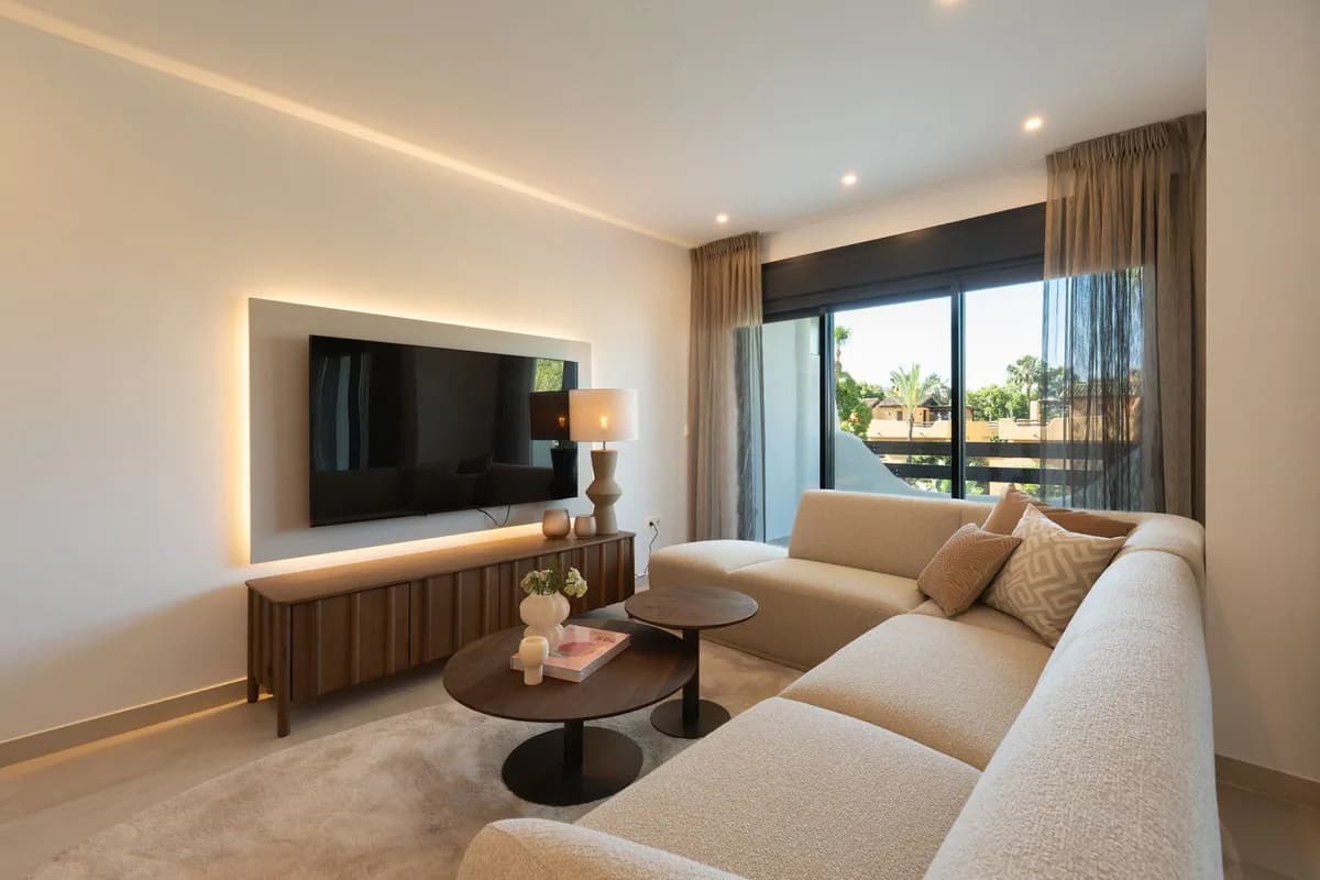 3 Bedroom Townhouse for Sale in Nagüeles, Málaga - Image 6