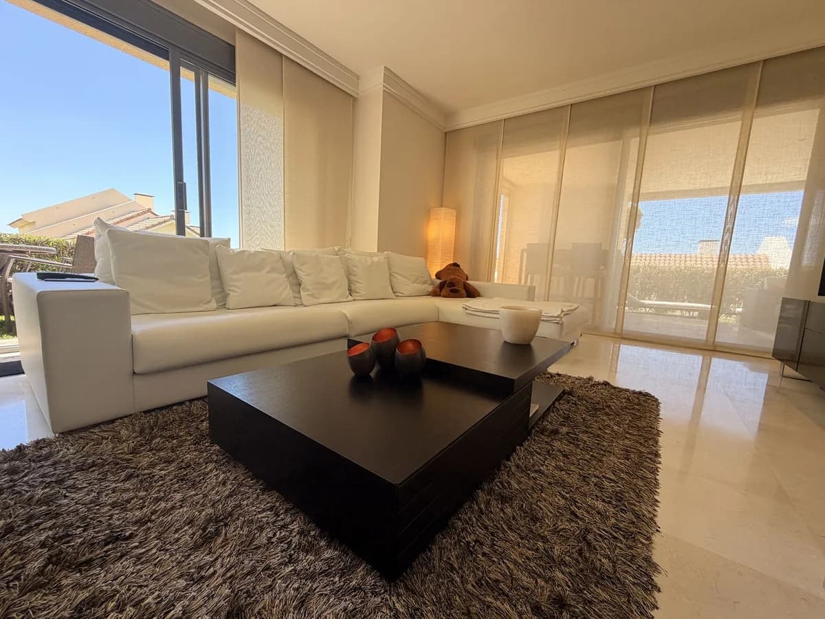 2 Bedroom Ground Floor Apartment for Sale in Altos de los Monteros, Málaga - Image 8