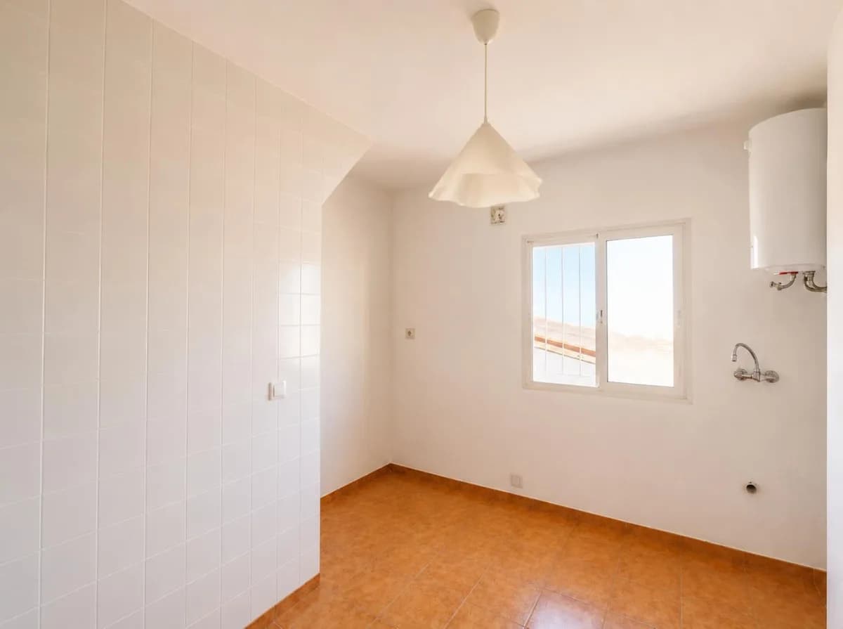 4 Bedroom Townhouse for Sale in Los Prados, Málaga - Image 6