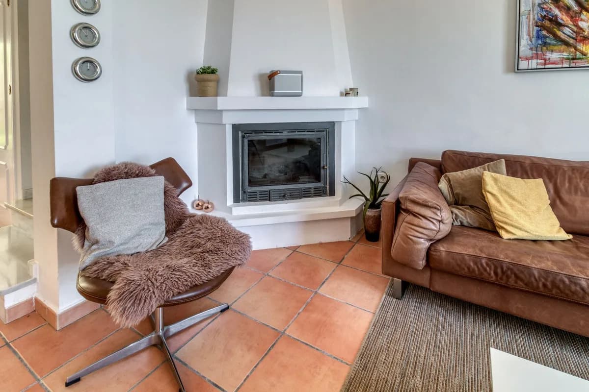 3 Bedroom Semi-Detached House for Sale in Mijas, Málaga - Image 9
