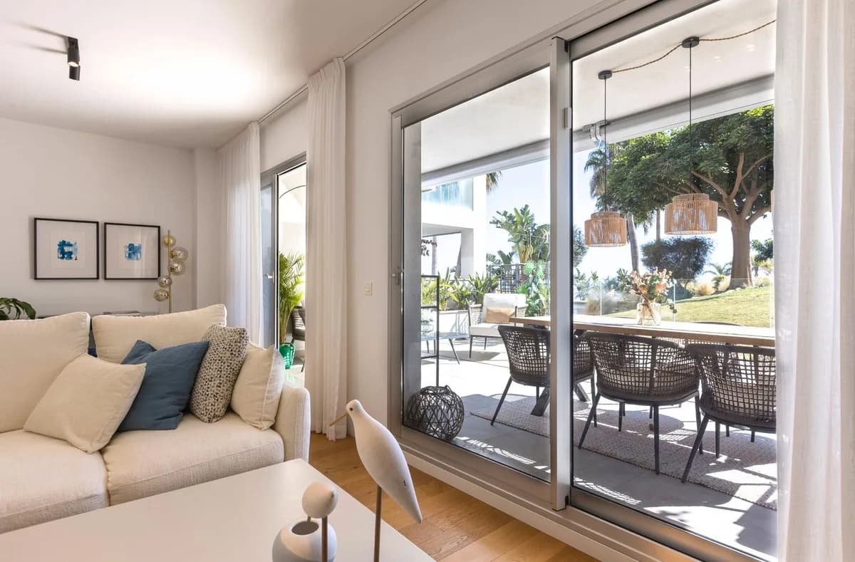 3 Bedroom Ground Floor Apartment for Sale in Mijas Costa, Málaga - Image 7