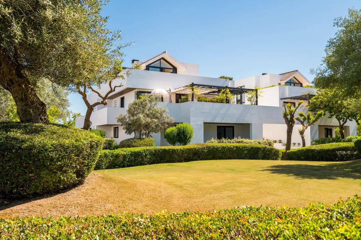 2 Bedroom Townhouse for Sale in Sotogrande Alto, Cádiz