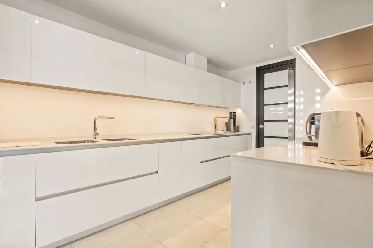 2 Bedroom Townhouse for Sale in Sotogrande Alto, Cádiz - Image 8