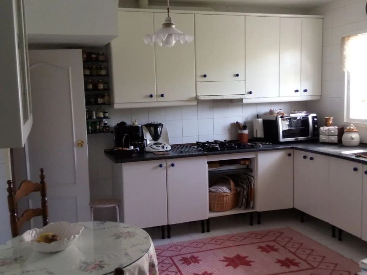 5 Bedroom Townhouse for Sale in The Golden Mile, Málaga - Image 8