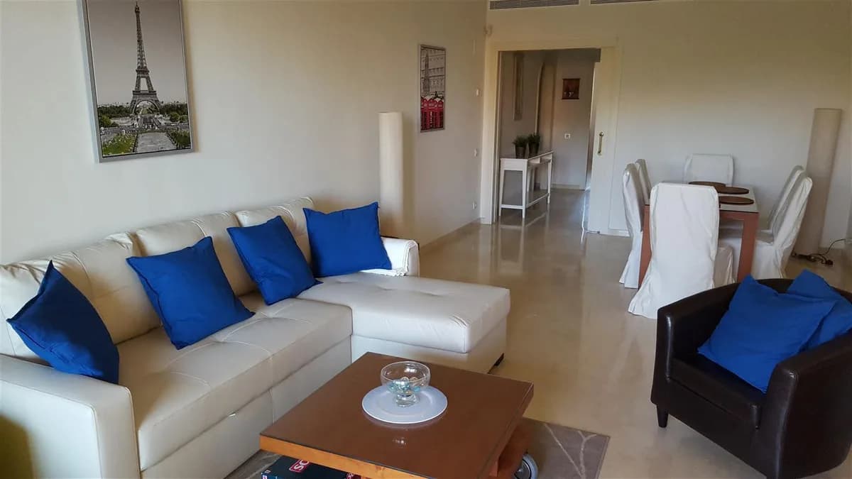 2 Bedroom Ground Floor Apartment for Sale in La Duquesa, Málaga