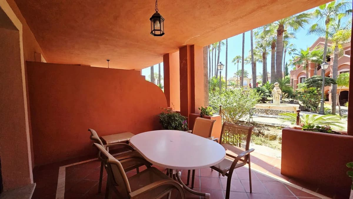 2 Bedroom Ground Floor Apartment for Sale in Puerto Banús, Málaga - Image 6