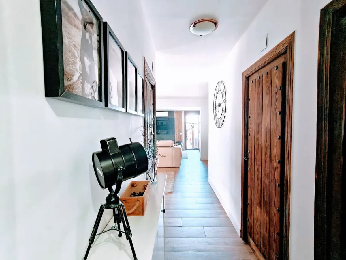 2 Bedroom Detached Villa for Sale in El Faro, Málaga - Image 7