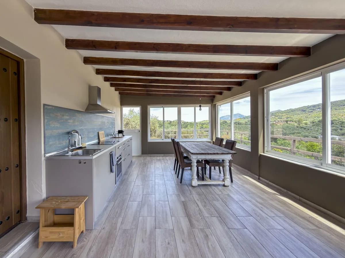 2 Bedroom Finca - Cortijo for Sale in Monda, Málaga - Image 5