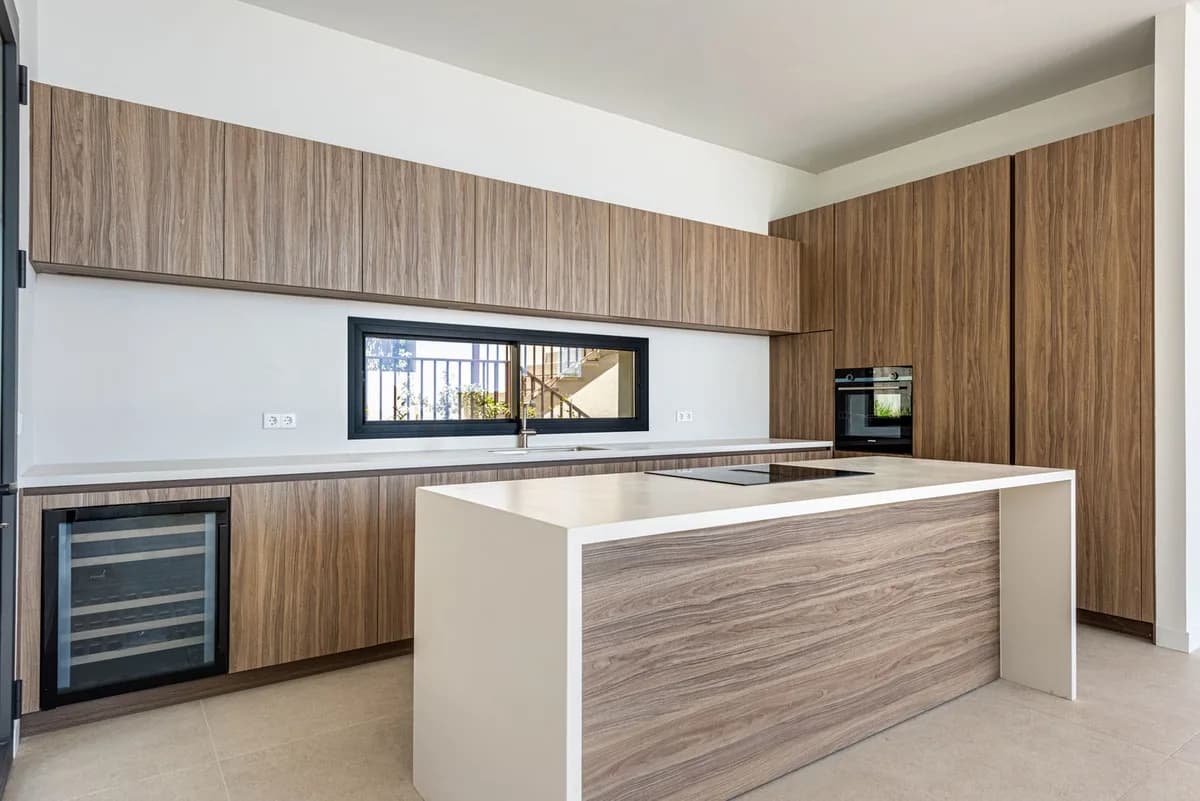3 Bedroom Detached Villa for Sale in Benahavís, Málaga - Image 7