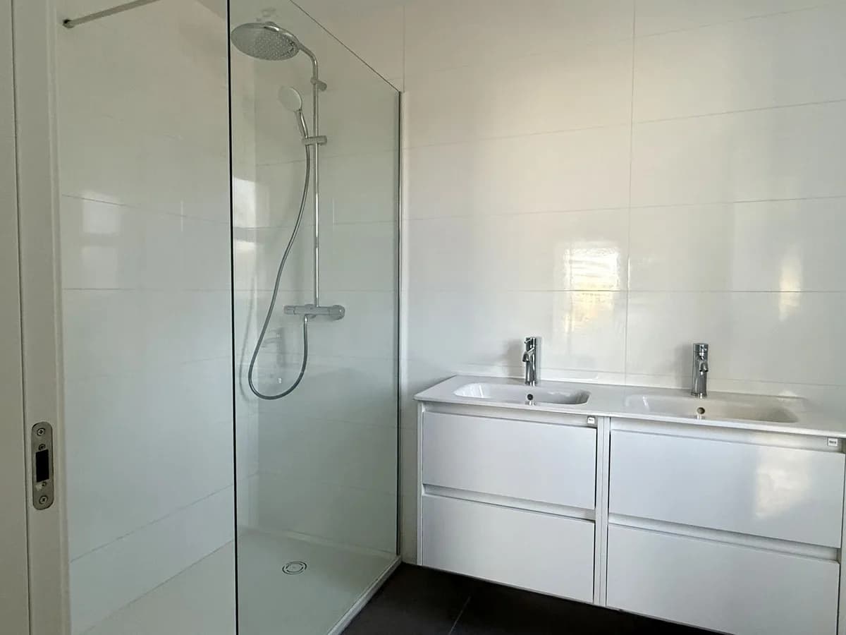 2 Bedroom Ground Floor Apartment for Sale in El Faro, Málaga - Image 9