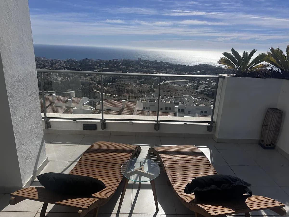 4 Bedroom Penthouse Duplex for Sale in Benalmadena, Málaga - Image 6