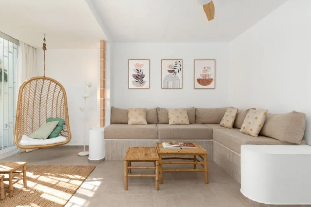 2 Bedroom Townhouse for Sale in Calahonda, Málaga - Image 5