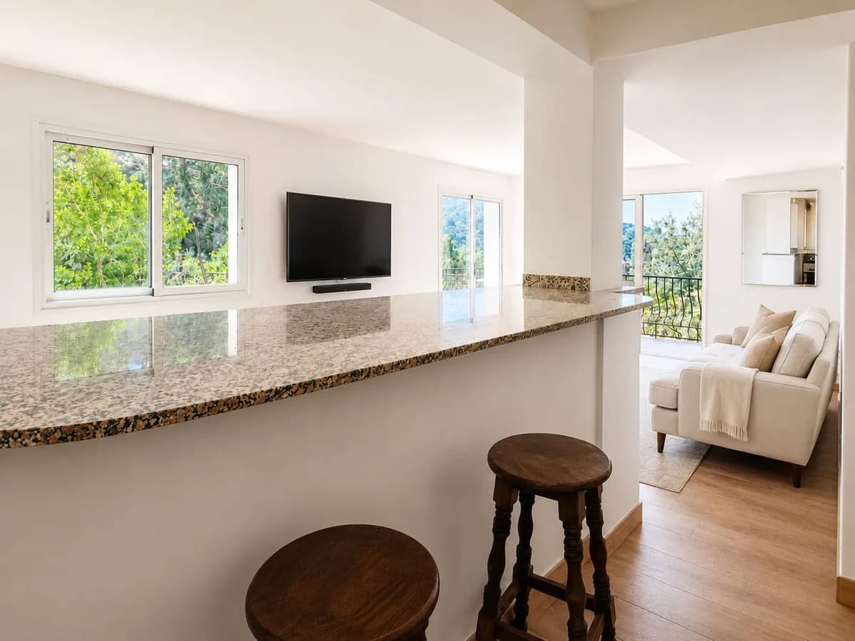 1 Bedroom Ground Floor Apartment for Sale in Istán, Málaga - Image 5
