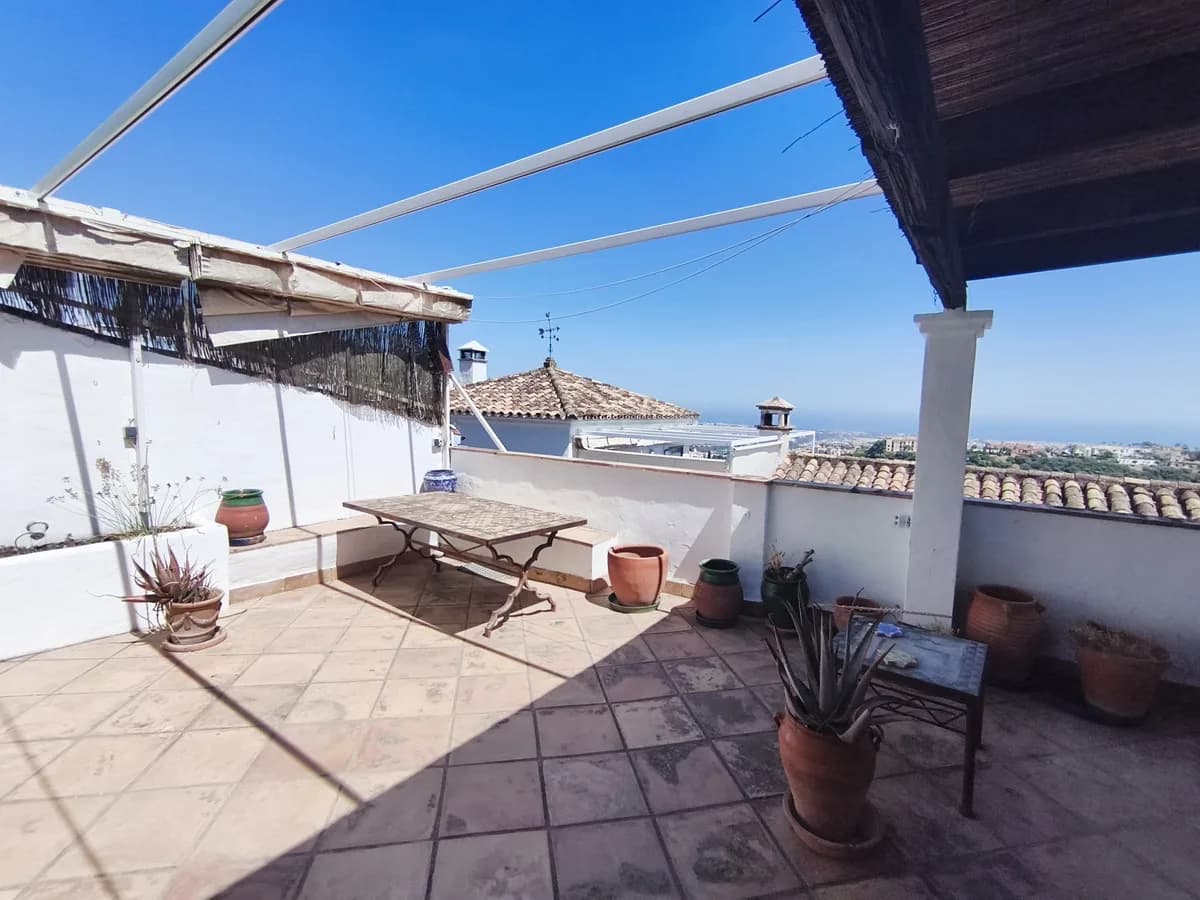 3 Bedroom Detached Villa for Sale in El Madroñal, Málaga - Image 9