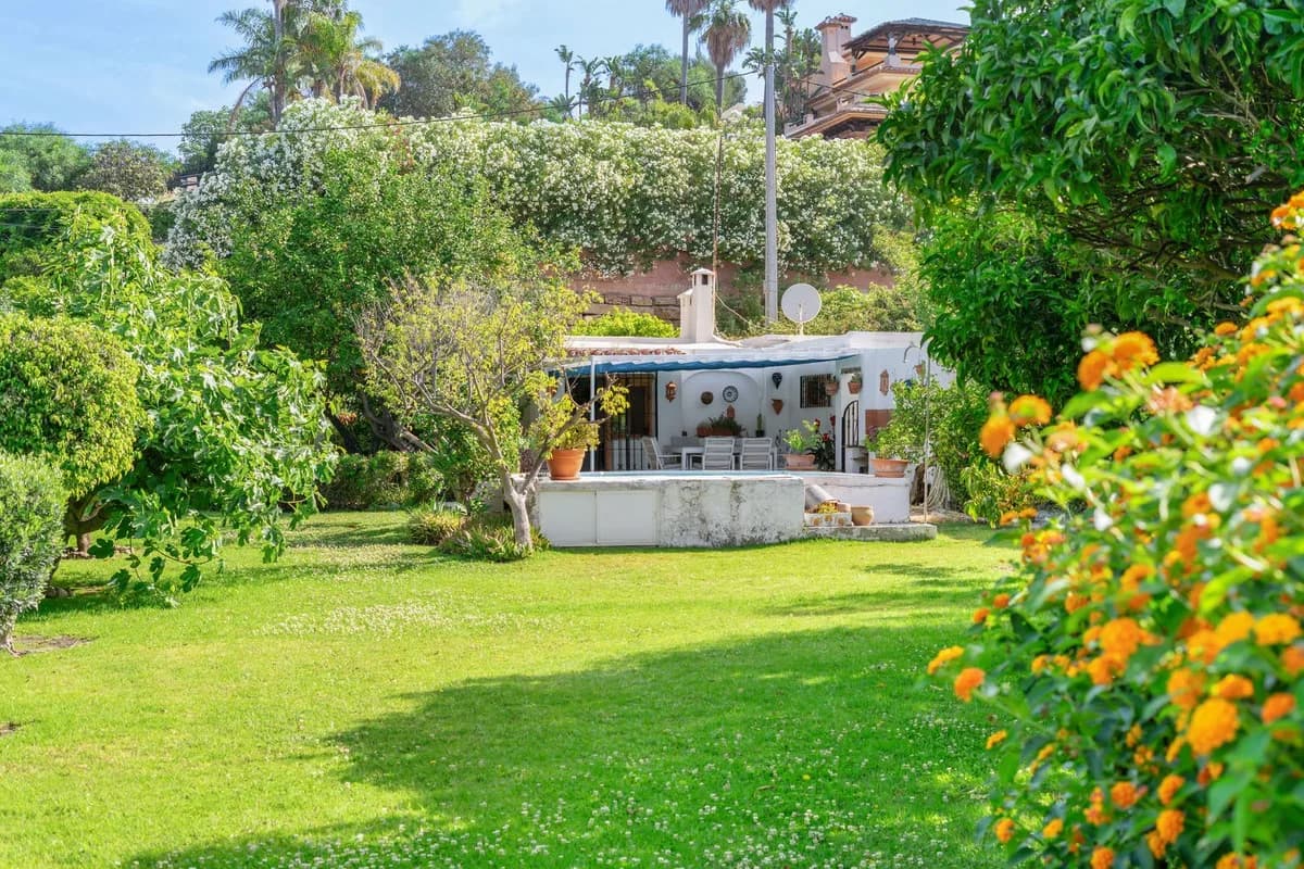 2 Bedroom Finca - Cortijo for Sale in Estepona, Málaga - Image 4