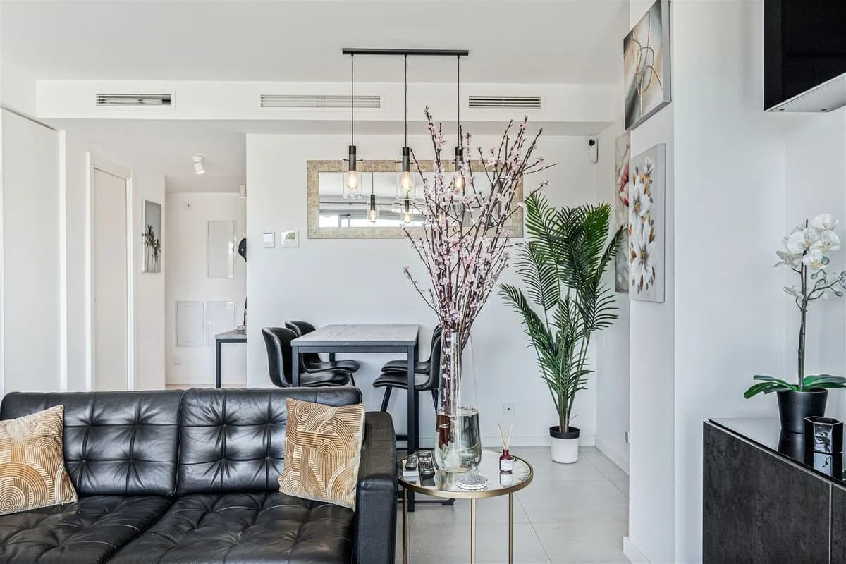 3 Bedroom Penthouse Duplex for Sale in Santa Clara, Málaga - Image 8
