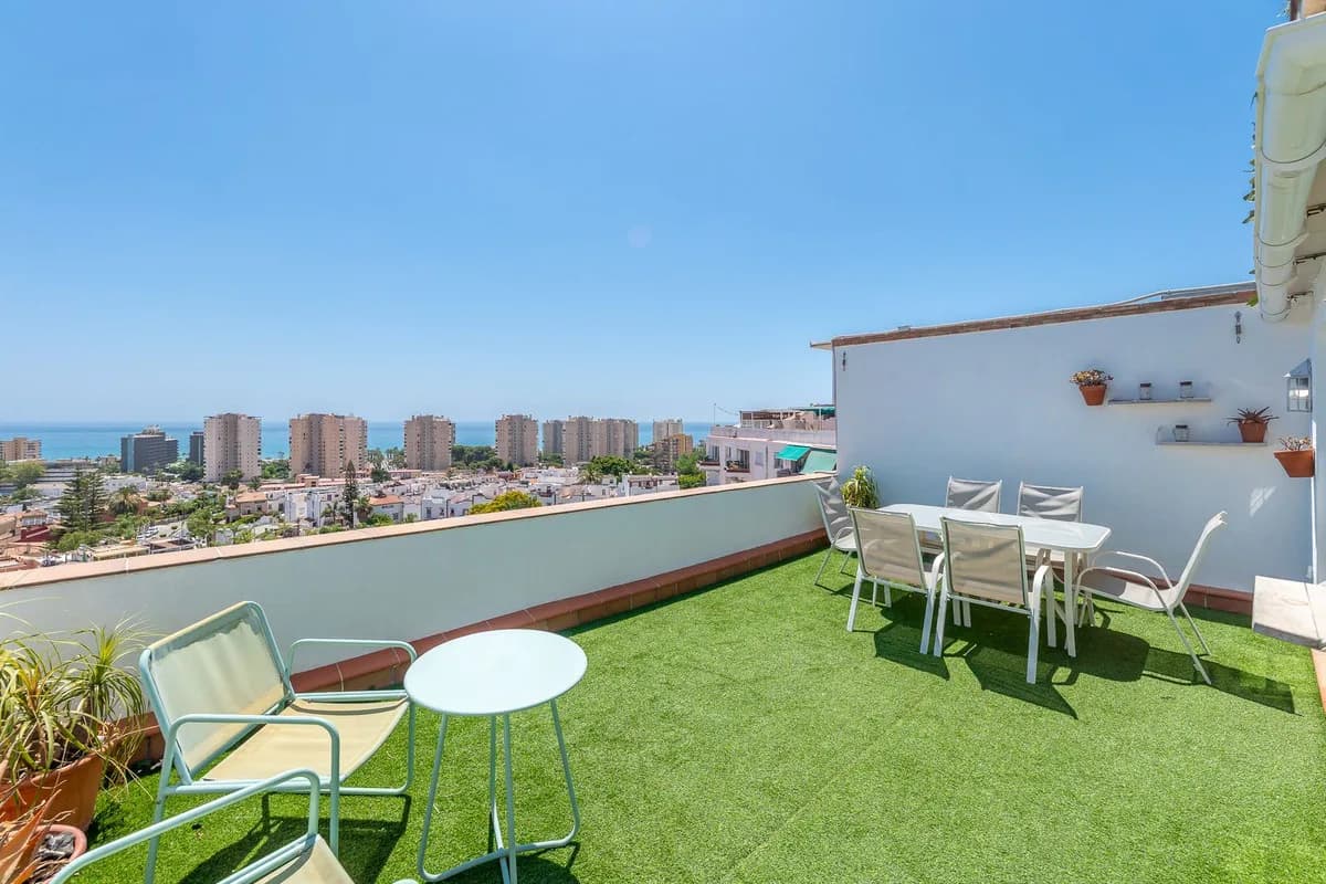2 Bedroom Penthouse Duplex for Sale in Torremolinos, Málaga - Image 4