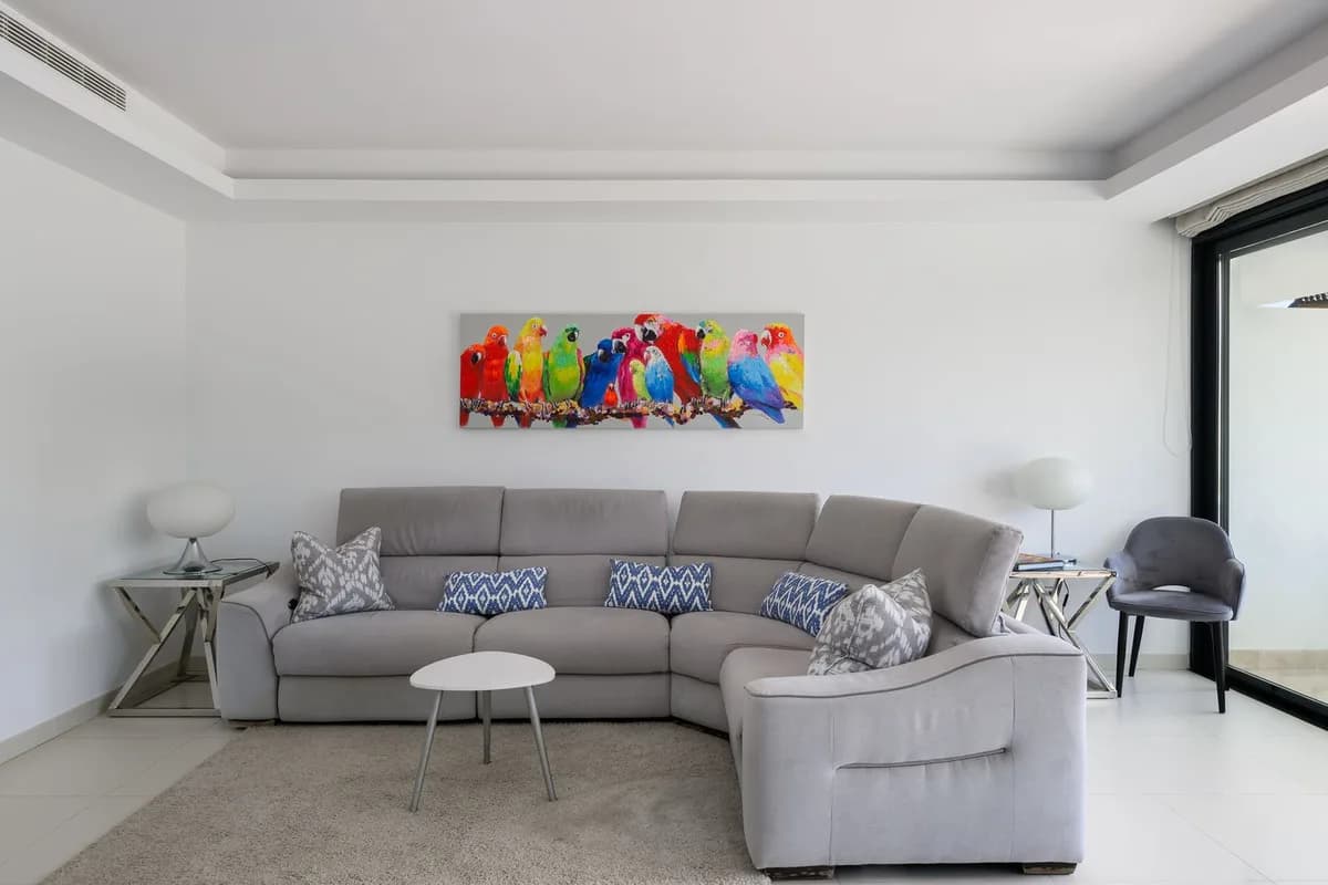 3 Bedroom Townhouse for Sale in The Golden Mile, Málaga - Image 5