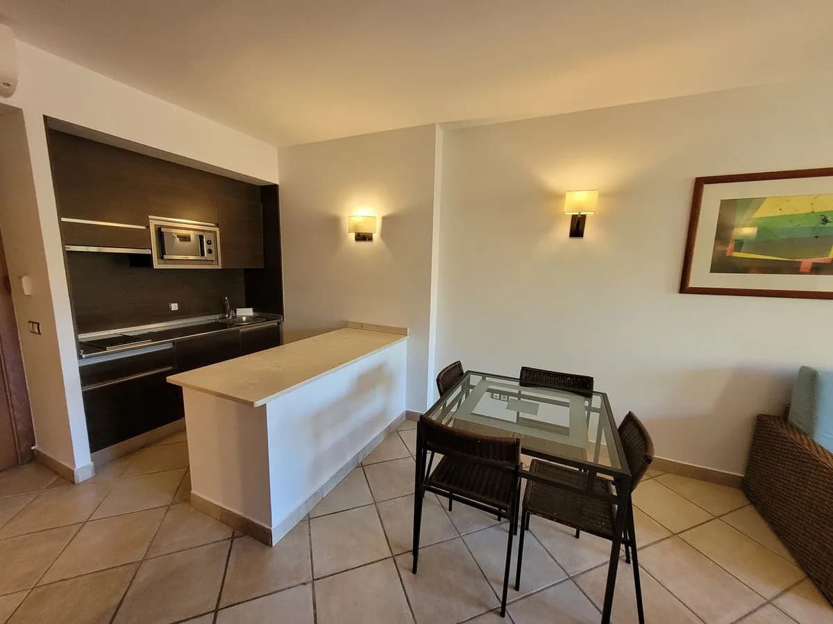1 Bedroom Middle Floor Apartment for Sale in Bel Air, Málaga - Image 7