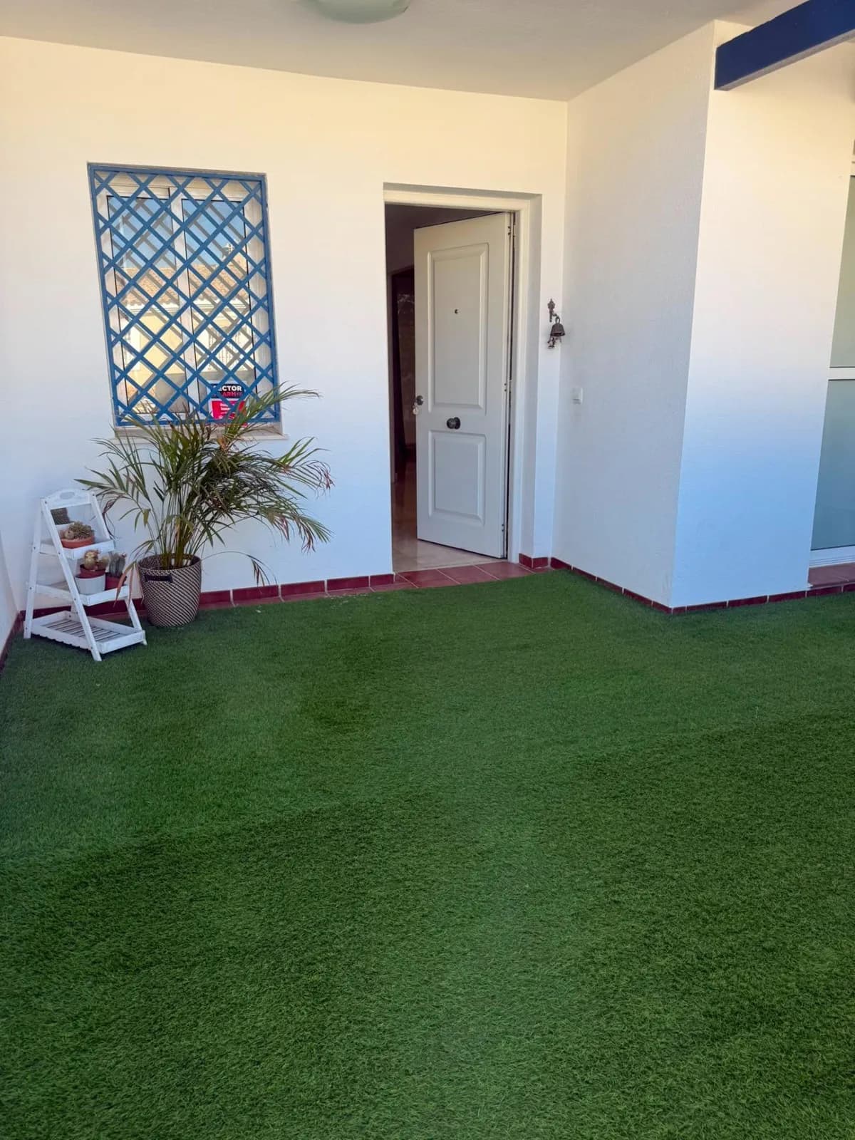 4 Bedroom Townhouse for Sale in Torremolinos, Málaga - Image 3
