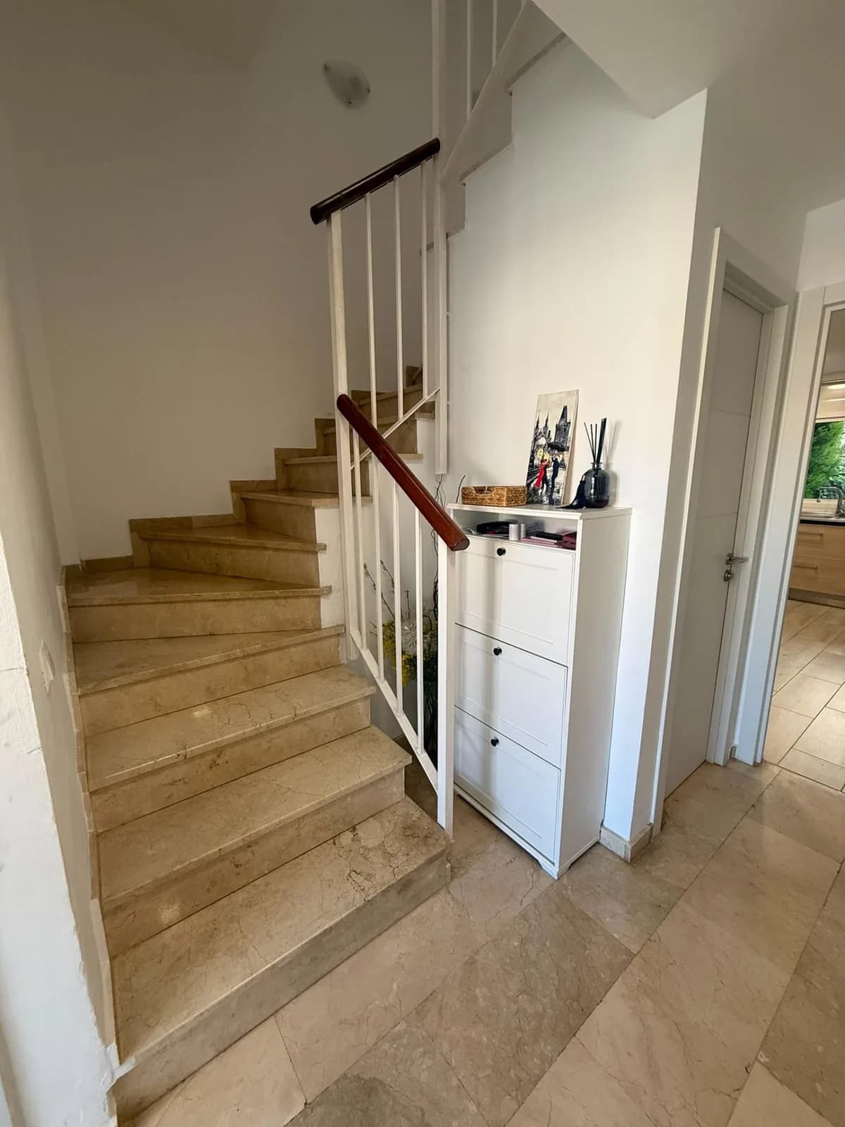 4 Bedroom Townhouse for Sale in Torremolinos, Málaga - Image 5