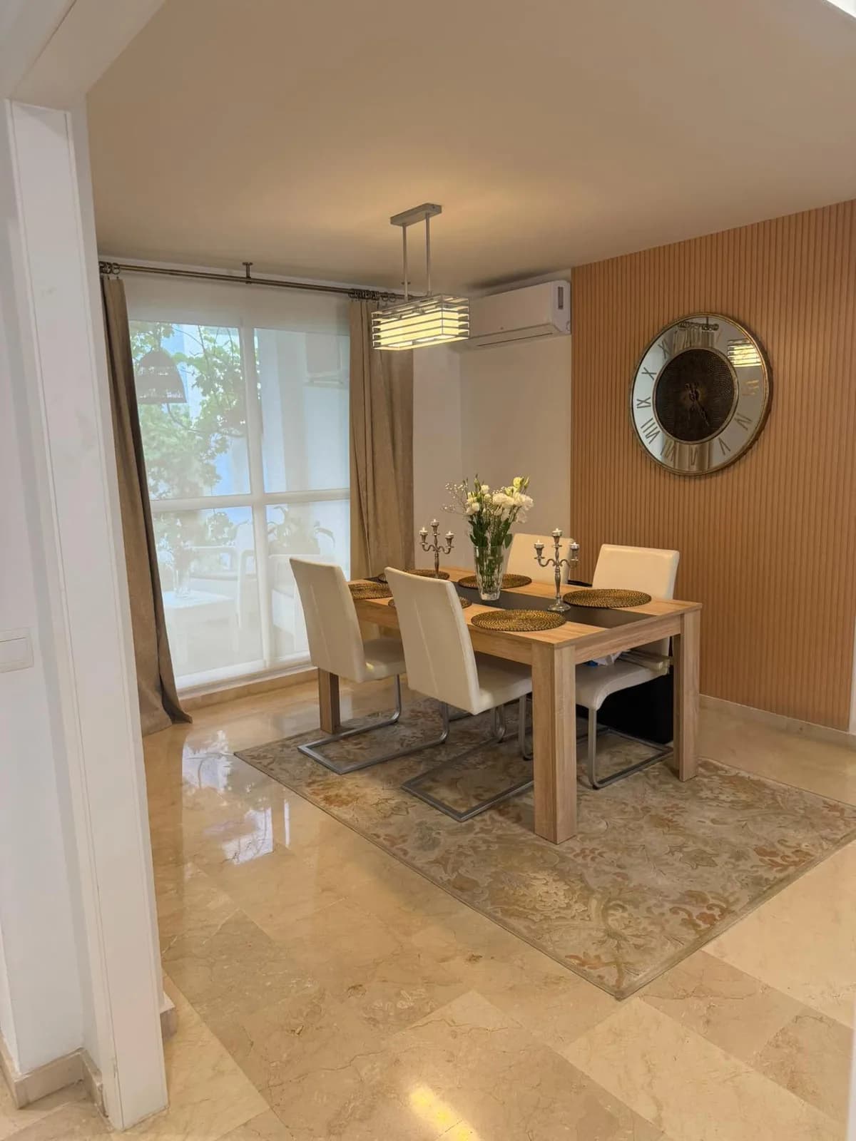 4 Bedroom Townhouse for Sale in Torremolinos, Málaga - Image 7