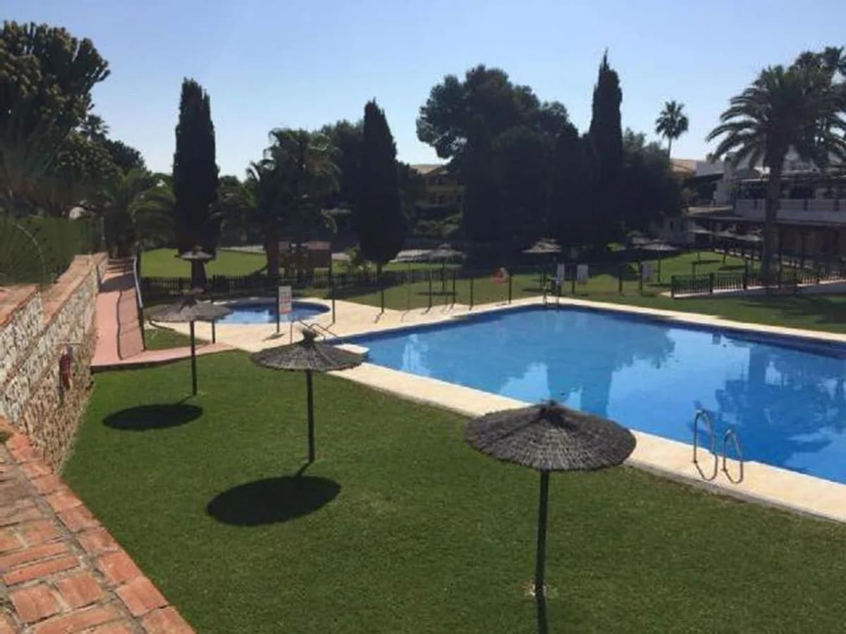 4 Bedroom Detached Villa for Sale in Mijas Costa, Málaga - Image 7