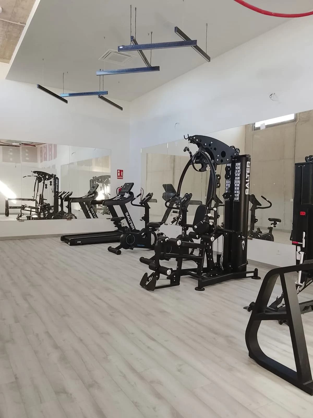 2 Bedroom Penthouse Duplex for Sale in Benalmadena, Málaga - Image 4