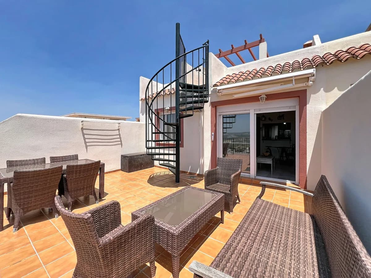 2 Bedroom Penthouse for Sale in Doña Julia, Málaga