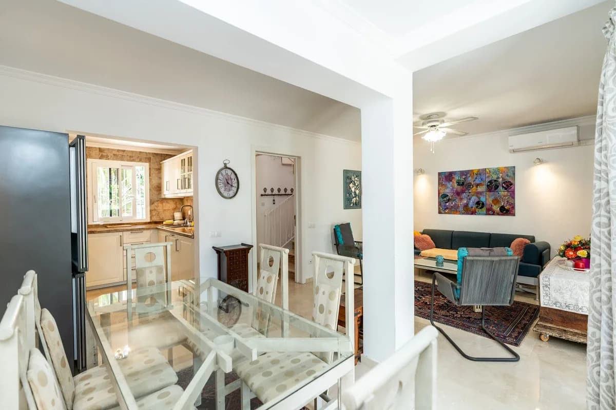 2 Bedroom Townhouse for Sale in Costabella, Málaga - Image 7
