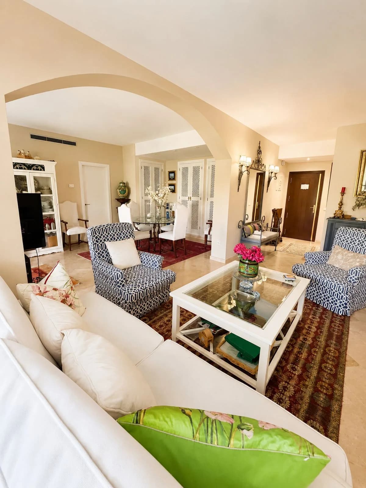 3 Bedroom Ground Floor Apartment for Sale in Costalita, Málaga - Image 5