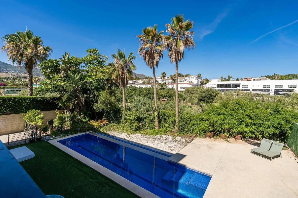 5 Bedroom Detached Villa for Sale in Mijas Costa, Málaga - Image 4