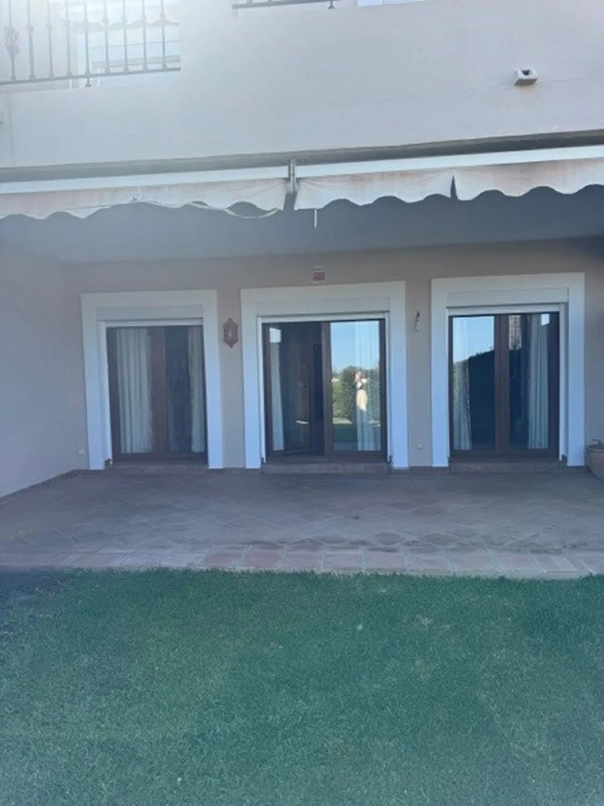 3 Bedroom Townhouse for Sale in El Paraiso, Málaga - Image 5