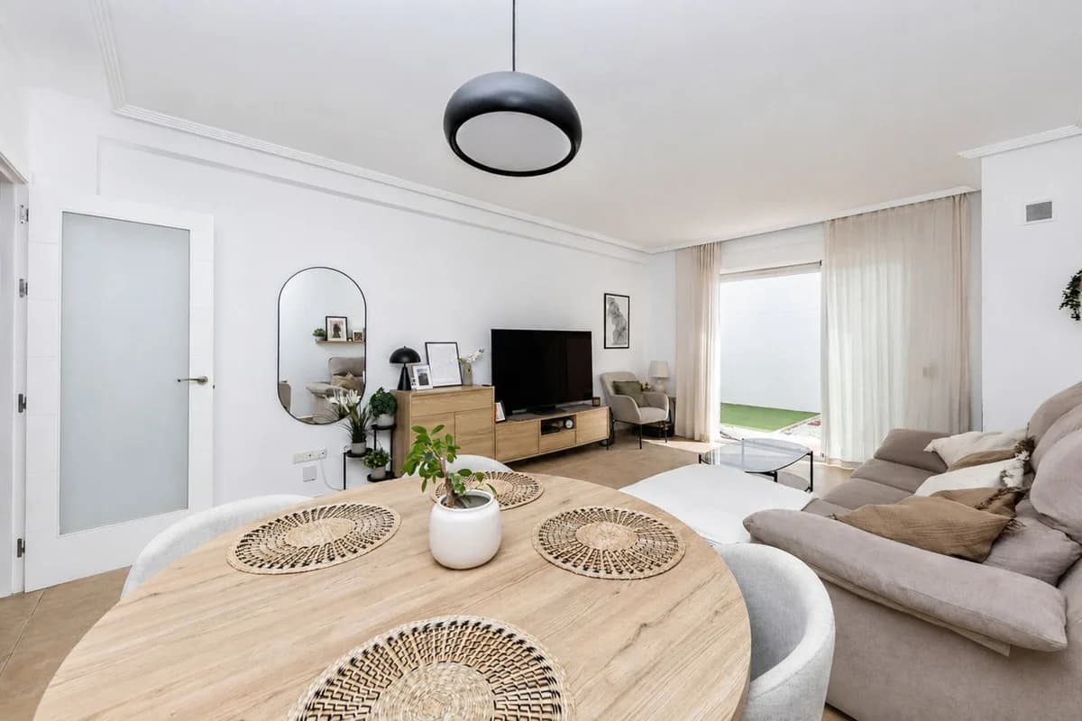 2 Bedroom Townhouse for Sale in Mijas, Málaga