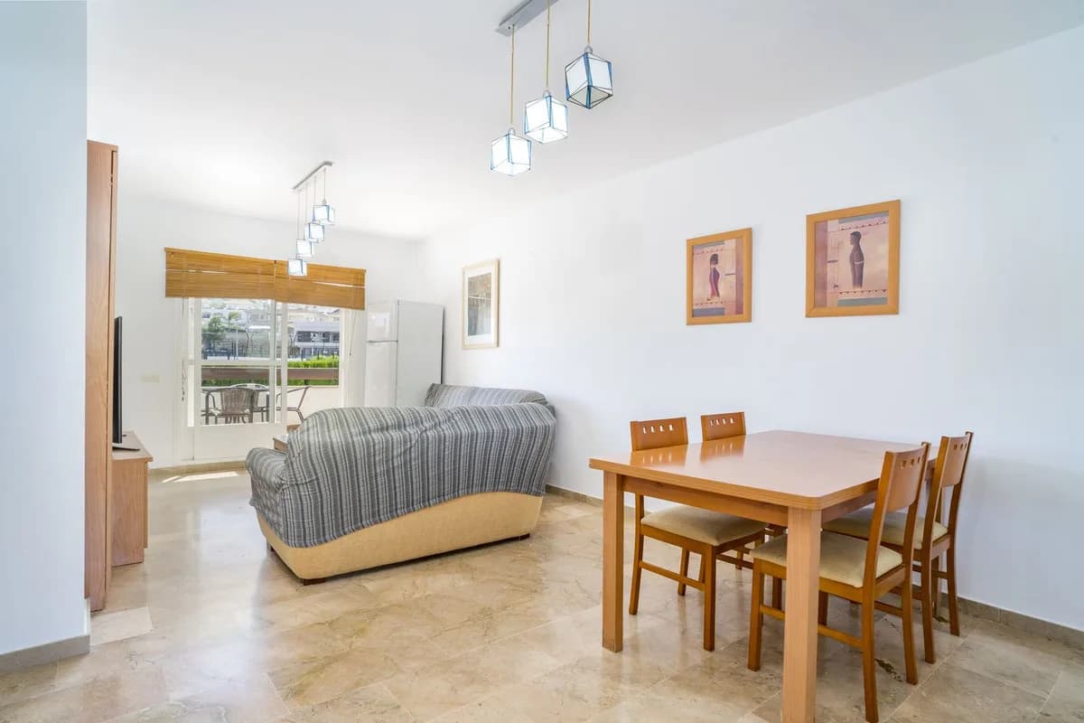3 Bedroom Penthouse Duplex for Sale in Selwo, Málaga - Image 8