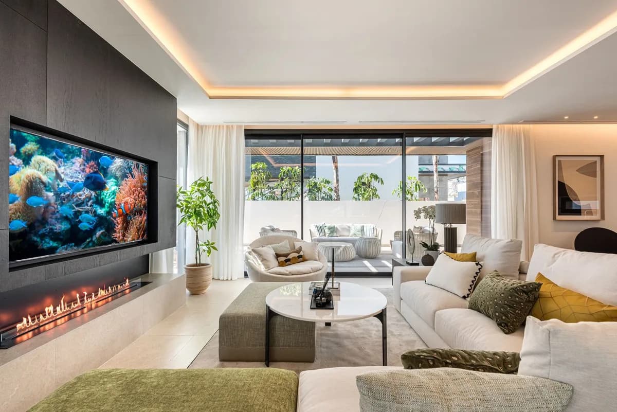 3 Bedroom Detached Villa for Sale in La Cala, Málaga - Image 4