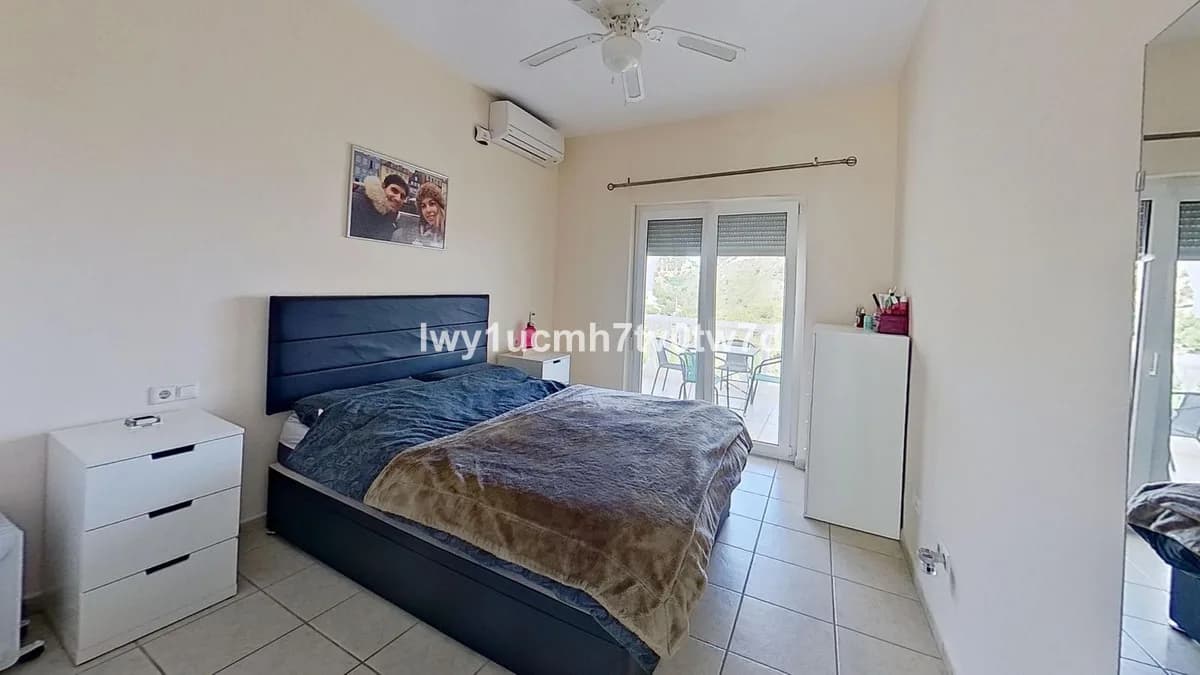 3 Bedroom Townhouse for Sale in Mijas, Málaga - Image 7