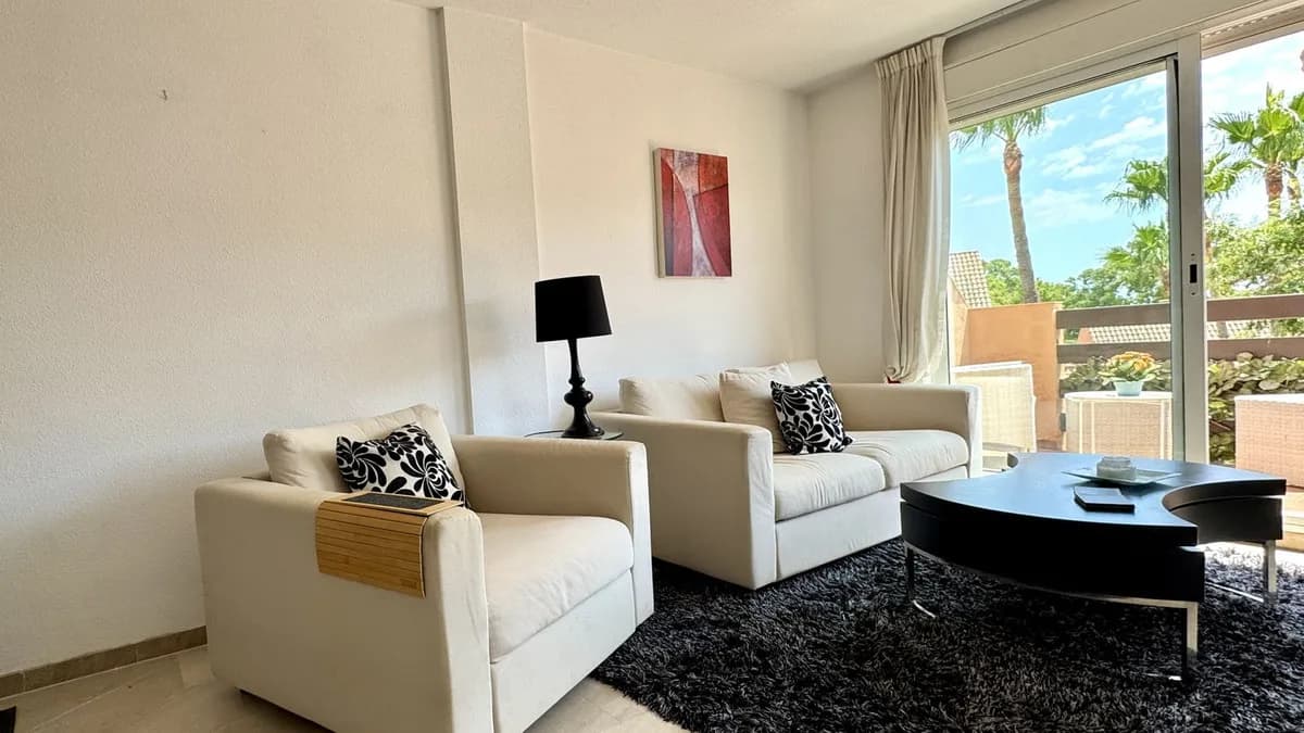 3 Bedroom Middle Floor Apartment for Sale in Casares Playa, Málaga - Image 5