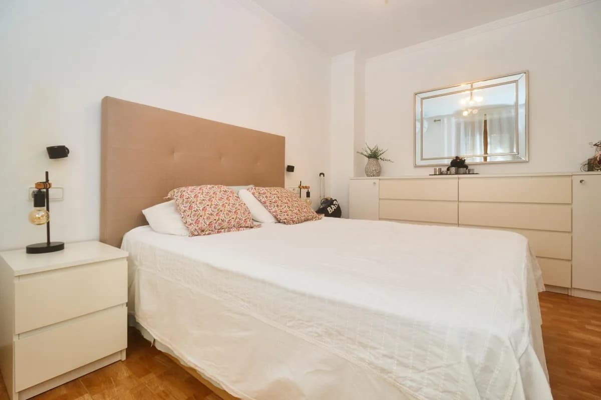 4 Bedroom Townhouse for Sale in Fuengirola, Málaga - Image 5