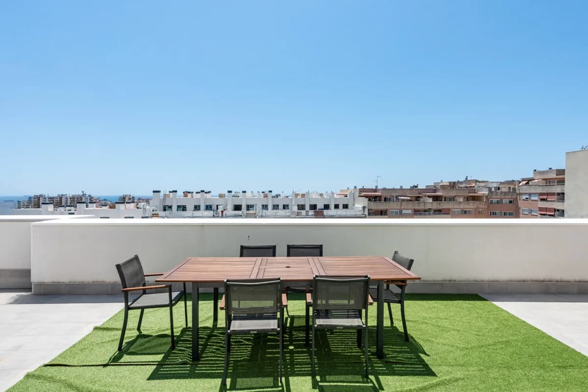 3 Bedroom Penthouse for Sale in Las Lagunas, Málaga - Image 5
