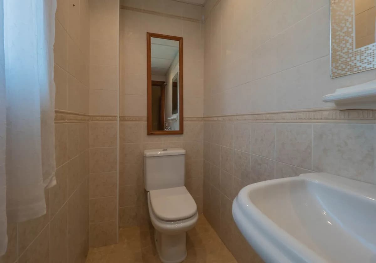 7 Bedroom Detached Villa for Sale in Coín, Málaga - Image 8
