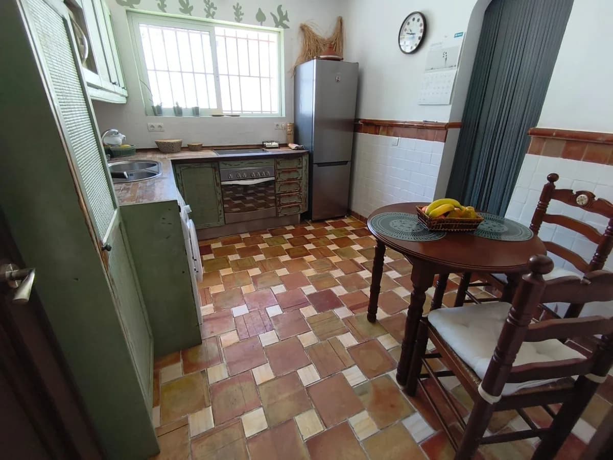 3 Bedroom Detached Villa for Sale in Alhaurín de la Torre, Málaga - Image 4