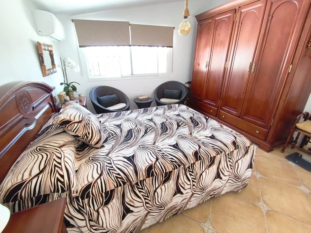 3 Bedroom Detached Villa for Sale in Alhaurín de la Torre, Málaga - Image 7