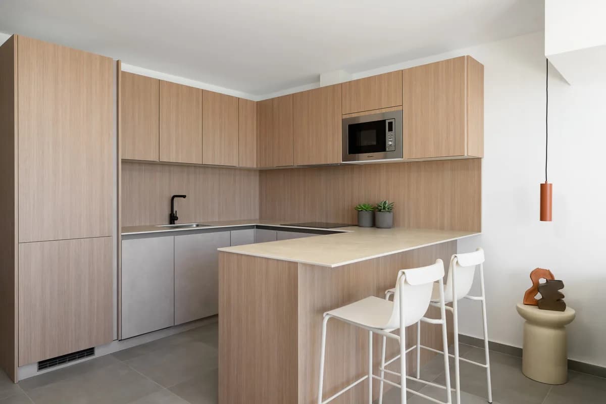 3 Bedroom Ground Floor Apartment for Sale in El Paraiso, Málaga - Image 8