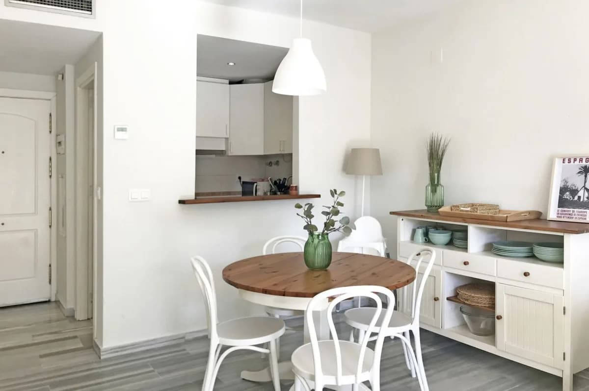 1 Bedroom Ground Floor Apartment for Sale in El Rosario, Málaga - Image 3