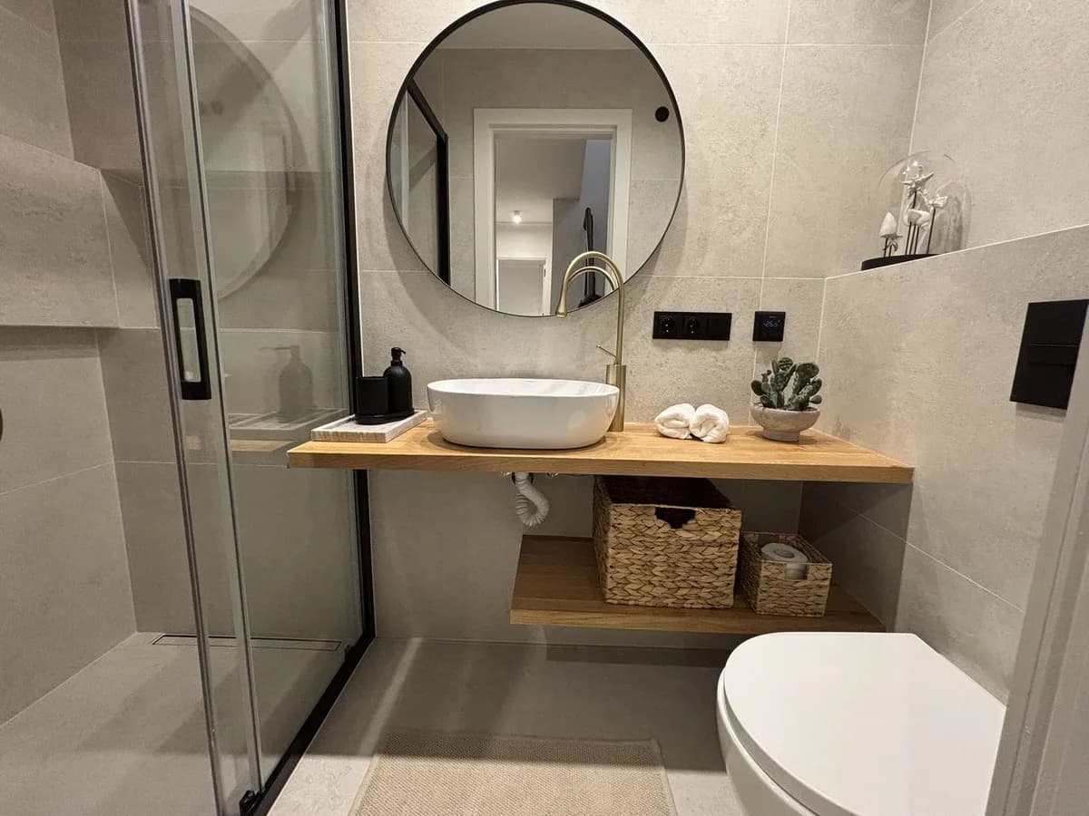 3 Bedroom Duplex for Sale in Aloha, Málaga - Image 8